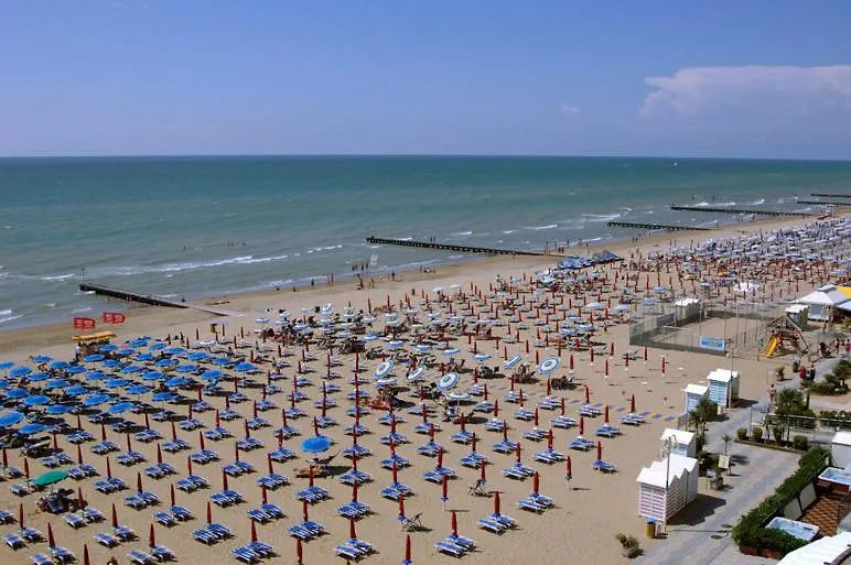 Hotel Lido Lido di Jesolo 3*,  Italy